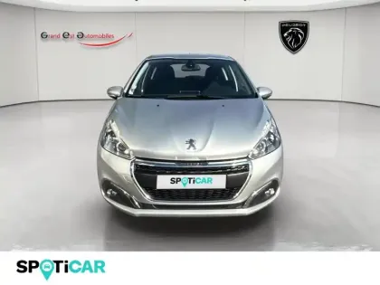 Photo 8 Peugeot 208  1.2 PureTech 82ch E6.c Signature 5p