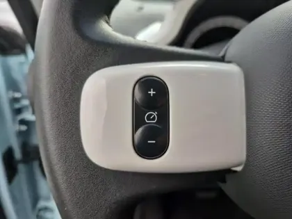 Photo 8 Renault Twingo  E-Tech Electric Techno R80 Achat Intégral