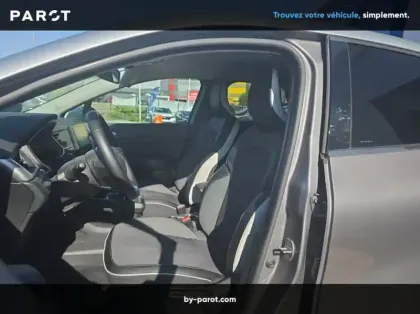 Photo 10 Renault Captur TCe 90 Techno