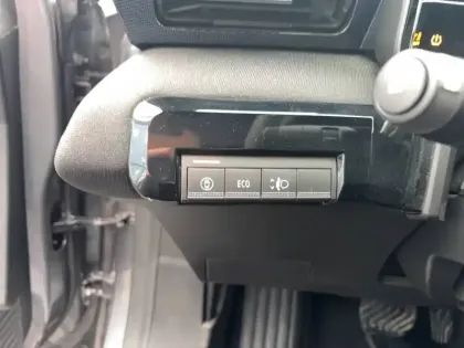 Photo 26 Nissan Micra Electrique 40kWh 120ch
