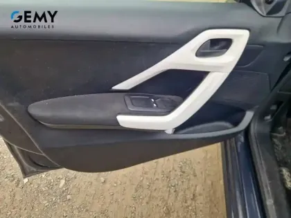 Photo 11 Peugeot 208  PureTech 68ch BVM5