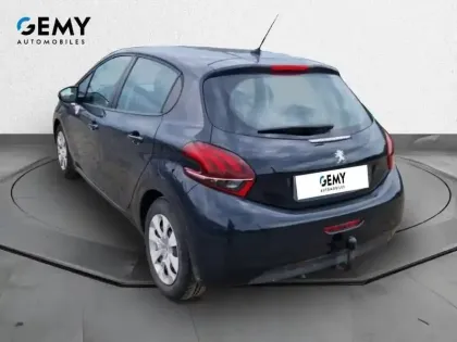 Photo 6 Peugeot 208  PureTech 68ch BVM5