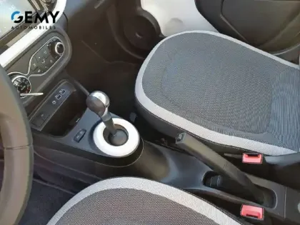 Photo 11 Renault Twingo  III E-Tech