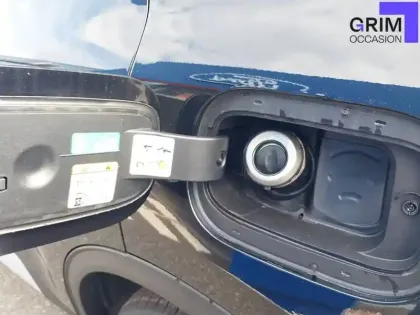 Photo 19 Ford Kuga  2.5 Duratec 180 ch FlexiFuel FHEV E85 Powershift