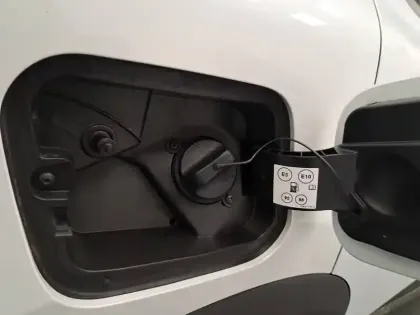 Photo 21 Renault Captur  TCe 130 EDC FAP