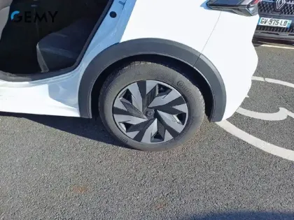 Photo 10 Renault Clio  E-Tech full hybrid 160 ch