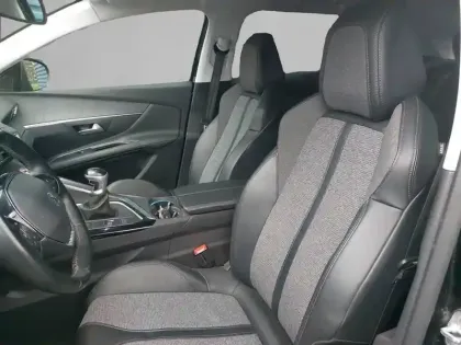 Photo 10 Peugeot 3008  BlueHDi 130ch S&S BVM6