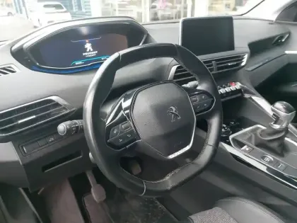 Photo 8 Peugeot 3008  BlueHDi 130ch S&S BVM6