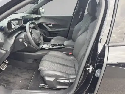 Photo 10 Peugeot 2008  Electrique 136 ch