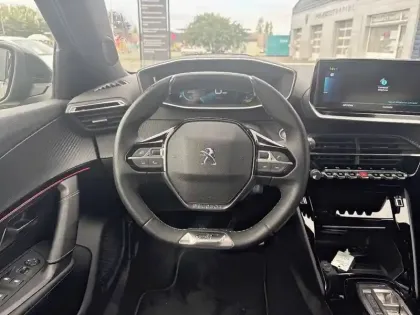 Photo 8 Peugeot 2008  Electrique 136 ch