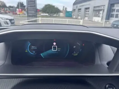 Photo 9 Peugeot 2008  Electrique 136 ch