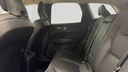 Photo 7 Volvo XC60  T6 AWD Hybride rechargeable 253 ch+145 ch Geartronic 8