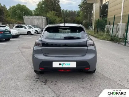Photo 33 Peugeot 208  PureTech 100 S&S BVM6