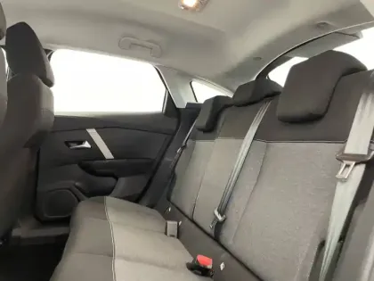 Photo 14 Citroën C4  PureTech 130 S&S BVM6