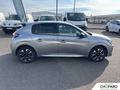 Photo 30 Peugeot 208  Hybrid 100 e-DCS6