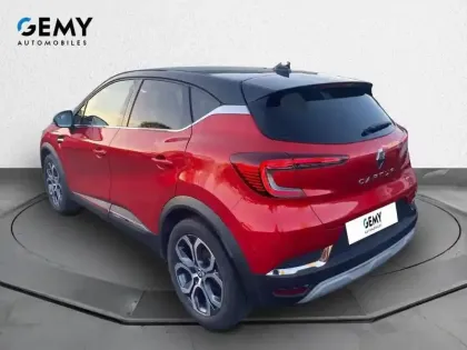 Photo 6 Renault Captur  E-Tech full hybrid 145