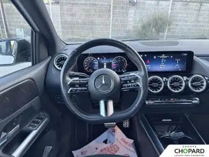 Photo 15 Mercedes Classe B  180 d 8G-DCT