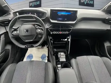 Photo 7 Peugeot 208  Hybrid 145 ch e-DCS6