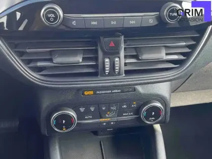 Photo 8 Ford Kuga  2.5 Duratec 190 ch FlexiFuel FHEV E85 Powershift