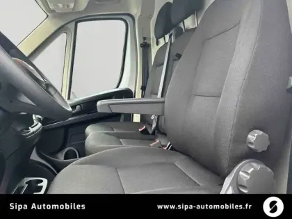 Photo 10 Fiat Ducato  FGN DIESEL 120 CH L2H2 3.3T MAN