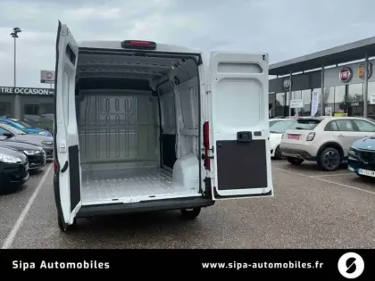 Photo 28 Fiat Ducato  FGN DIESEL 120 CH L2H2 3.3T MAN
