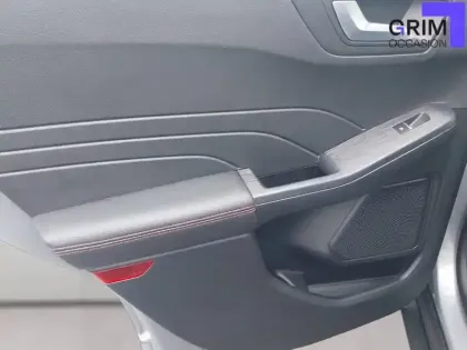 Photo 20 Ford Kuga  2.5 Duratec 190 ch FlexiFuel FHEV E85 Powershift