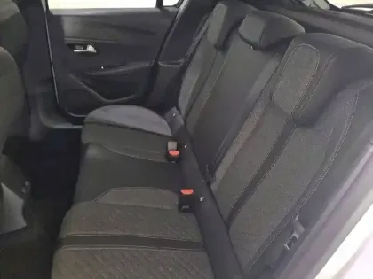 Photo 11 Peugeot 208  Hybrid 110 e-DCS6