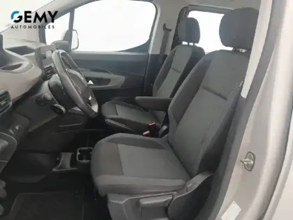 Photo 8 Peugeot Rifter  Standard PureTech 110 S&S BVM6 5pl