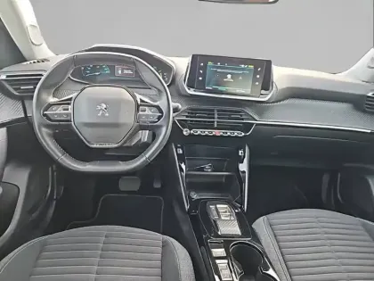 Photo 7 Peugeot 2008  Electrique 136 ch