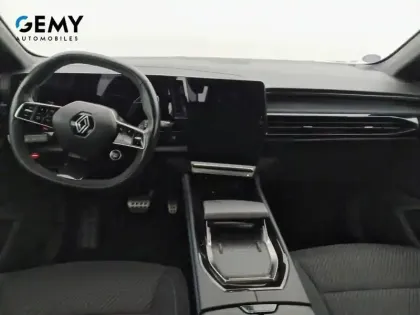Photo 23 Renault Espace  E-Tech hybrid 200