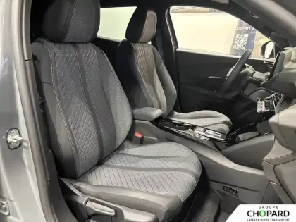 Photo 18 Peugeot 2008  Electrique 156 ch 54 kWh