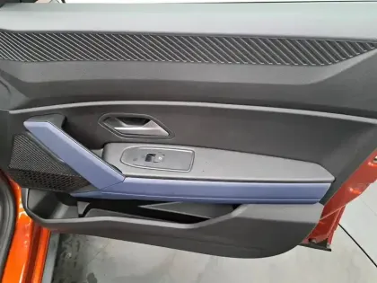 Photo 24 Dacia Duster  Hybrid 140