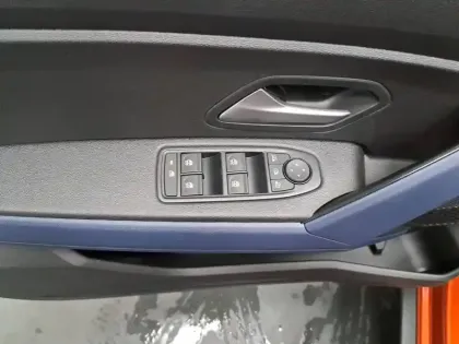 Photo 27 Dacia Duster  Hybrid 140
