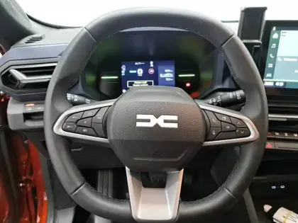 Photo 32 Dacia Duster  Hybrid 140
