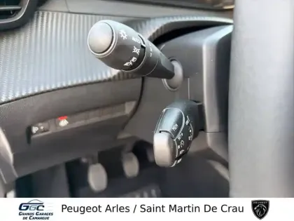 Photo 15 Peugeot 208  PureTech 75 S&S BVM5