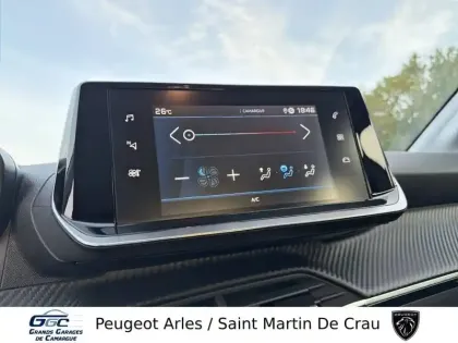 Photo 23 Peugeot 208  PureTech 75 S&S BVM5
