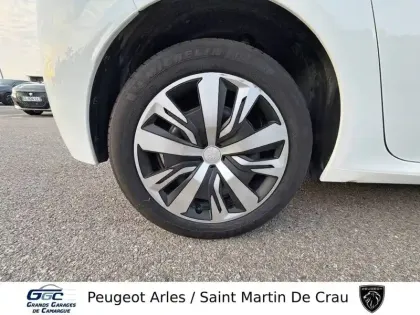 Photo 13 Peugeot 208  PureTech 75 S&S BVM5