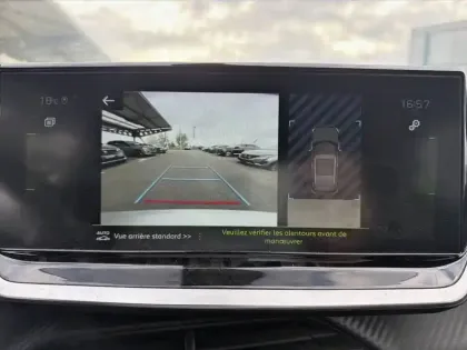 Photo 23 Peugeot 2008  BlueHDi 130 S&S EAT8
