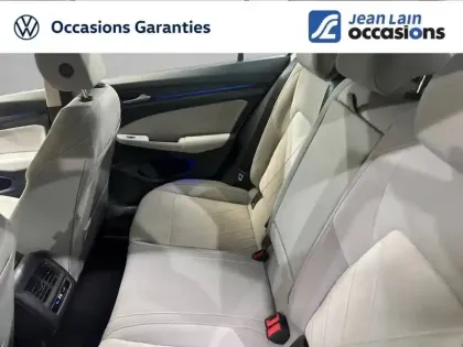 Photo 5 Volkswagen Golf  1.5 eTSI OPF 150 DSG7