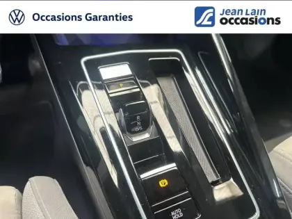 Photo 15 Volkswagen Golf  1.5 eTSI OPF 150 DSG7