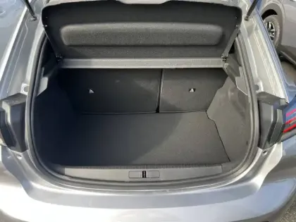 Photo 7 Peugeot 208  Hybrid 110 ch e-DCS6