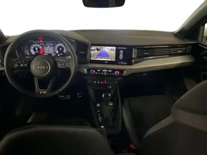 Photo 7 Audi A1 30 TFSI 116 ch S tronic 7 S line