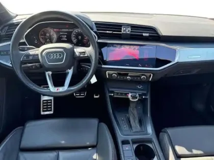 Photo 7 Audi Q3 45 TFSIe 245 ch S tronic 6 S line