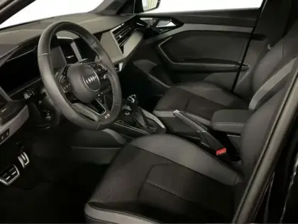 Photo 8 Audi A1 30 TFSI 116 ch S tronic 7 S line