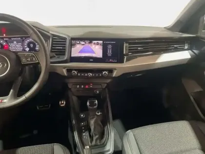 Photo 9 Audi A1 30 TFSI 116 ch S tronic 7 S line