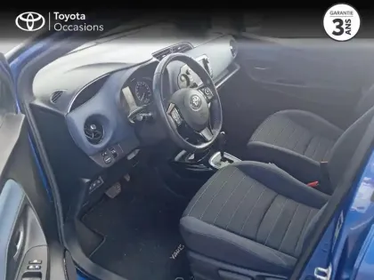 Photo 10 Toyota Yaris  100h Collection 5p