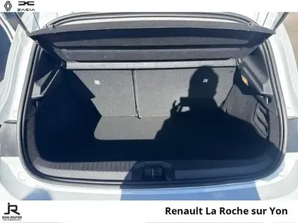 Photo 6 Renault Clio  1.6 E-Tech hybride 145ch Equilibre