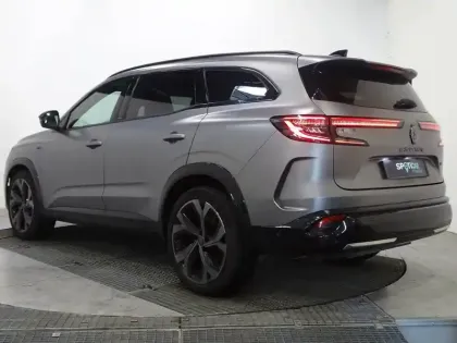 Photo 12 Renault Espace  1.2 E-Tech full hybrid 200ch esprit Alpine 7 places - 24