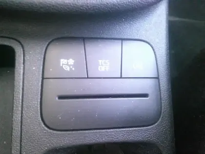 Photo 13 Ford Fiesta  1.0 Flexifuel 95ch Cool & Connect 5p