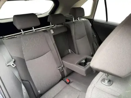 Photo 8 Toyota Rav4  2.5 Hybride 218ch Dynamic 2WD MY23